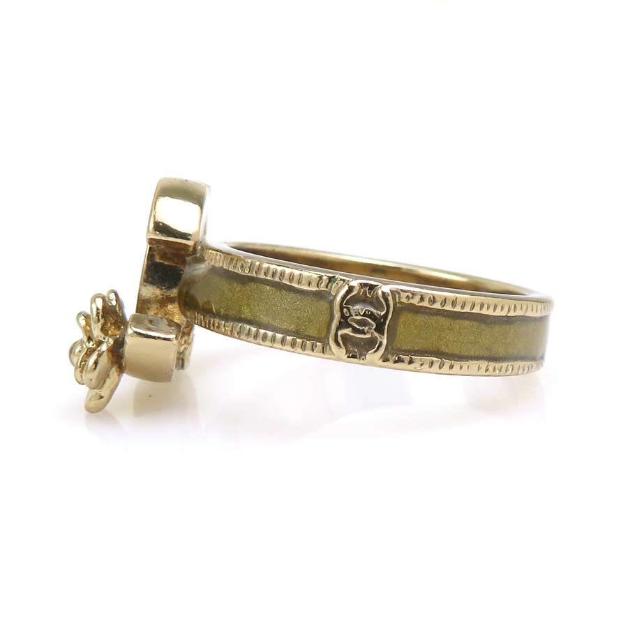 Chanel Ring CC Logo Camellia — view 4