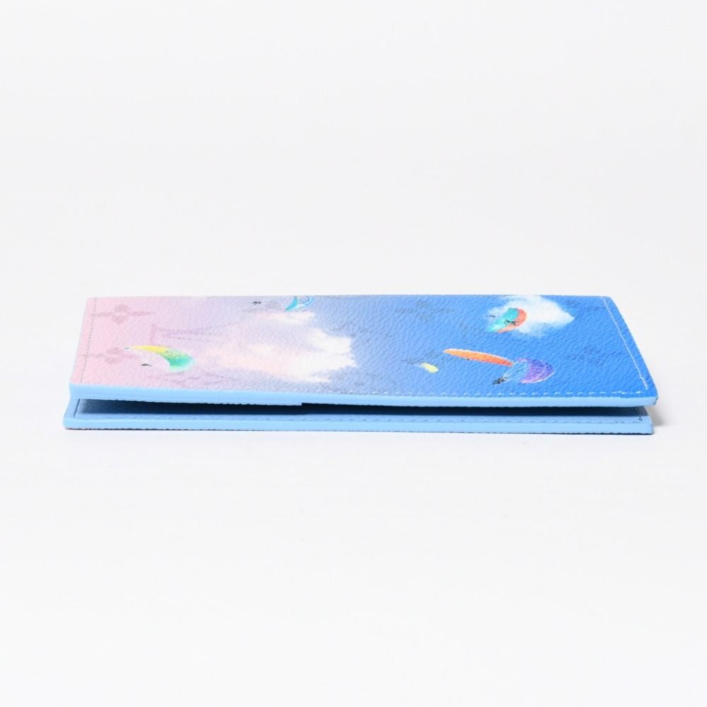 Louis Vuitton Couverture Passport Cover Monogram Paraglider — view 5