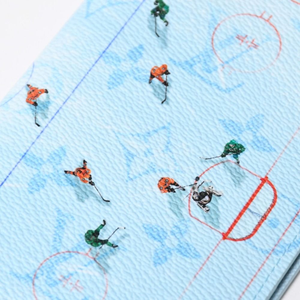 Louis Vuitton Couverture Passport Cover Monogram Blue Hockey — view 8