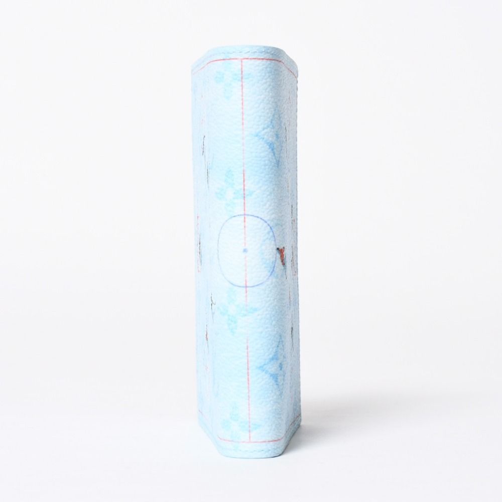Louis Vuitton Couverture Passport Cover Monogram Blue Hockey — view 4