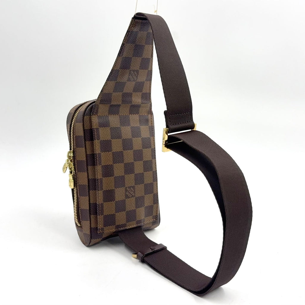 Louis Vuitton Geronimos Brown Belt Bag Gold — view 2