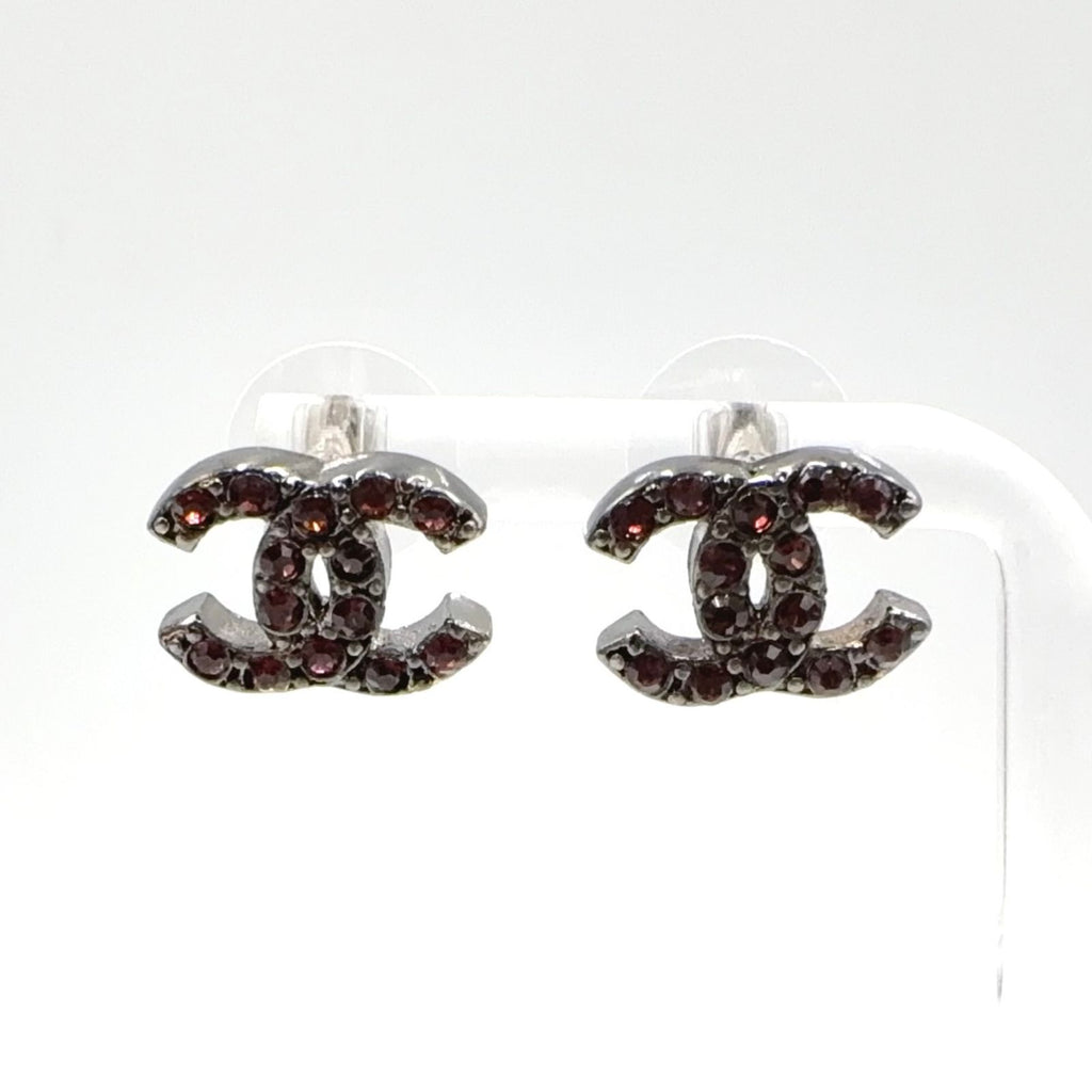 Chanel CC Logo Metal Rhinestone Black Red Earrings Silver