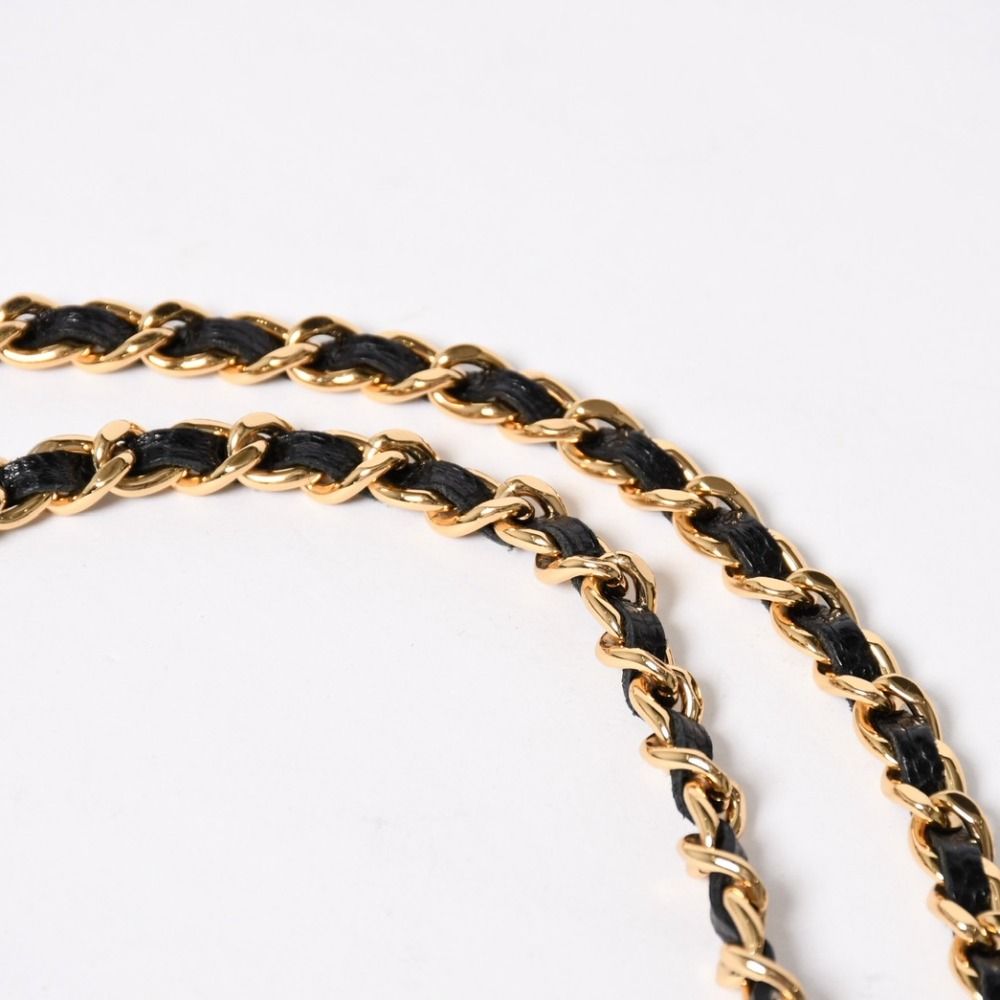Chanel Chain Wallet CC Logo Caviar Leather Black Gold Shoulder Bag — view 6