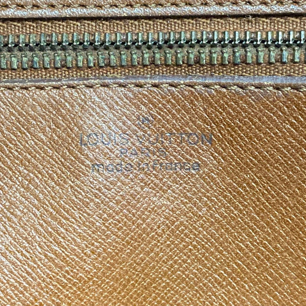 Louis Vuitton Shoulder Bag Monogram Trocadero 27 — view 8
