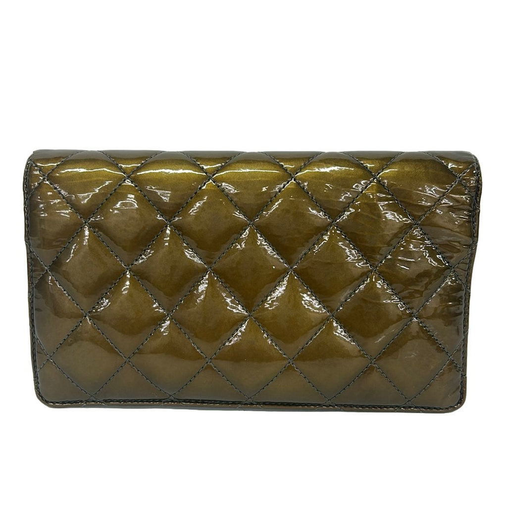 Chanel Wallet Quilted Khaki Silver Leather — view 2