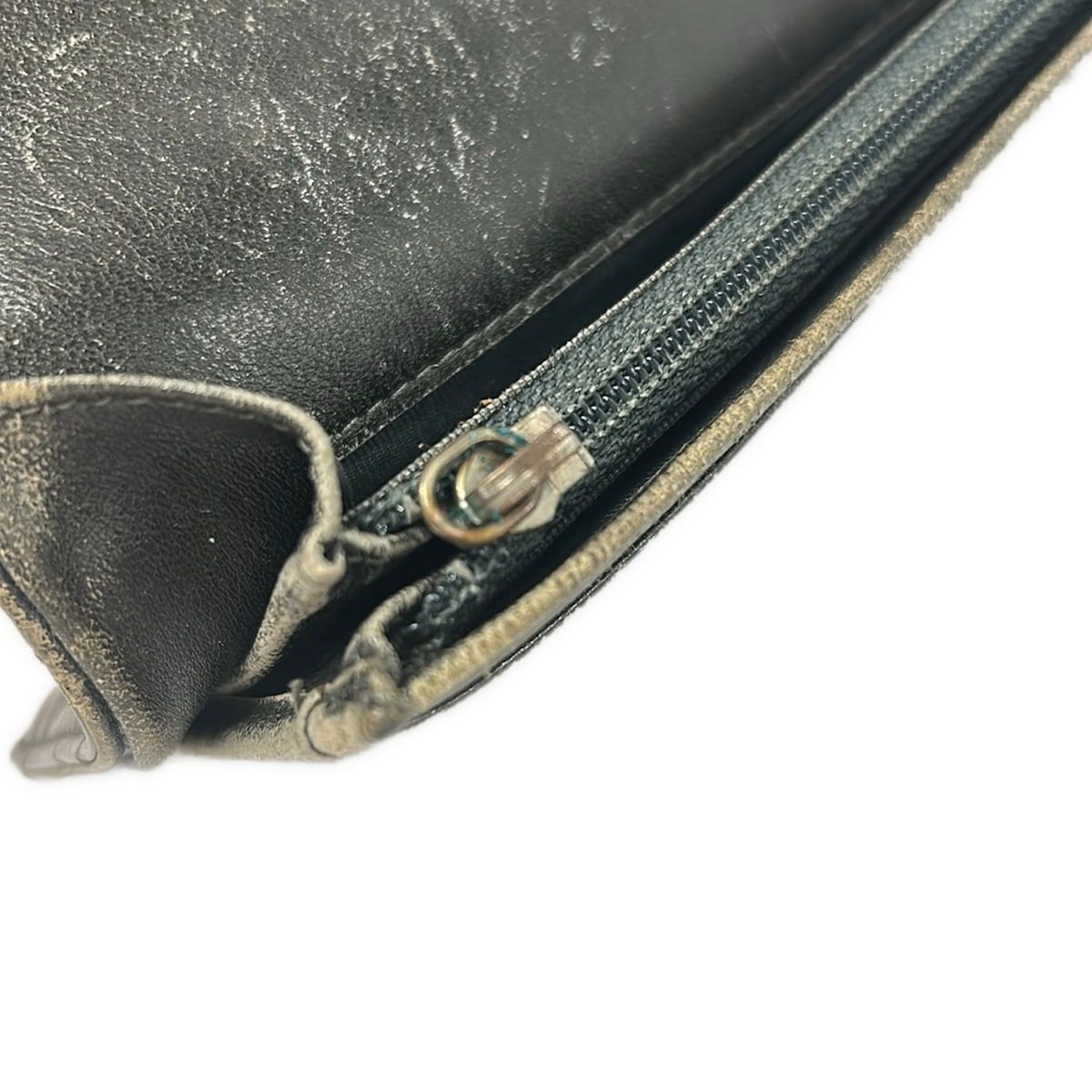 Chanel Wallet Quilted Khaki Silver Leather — view 7
