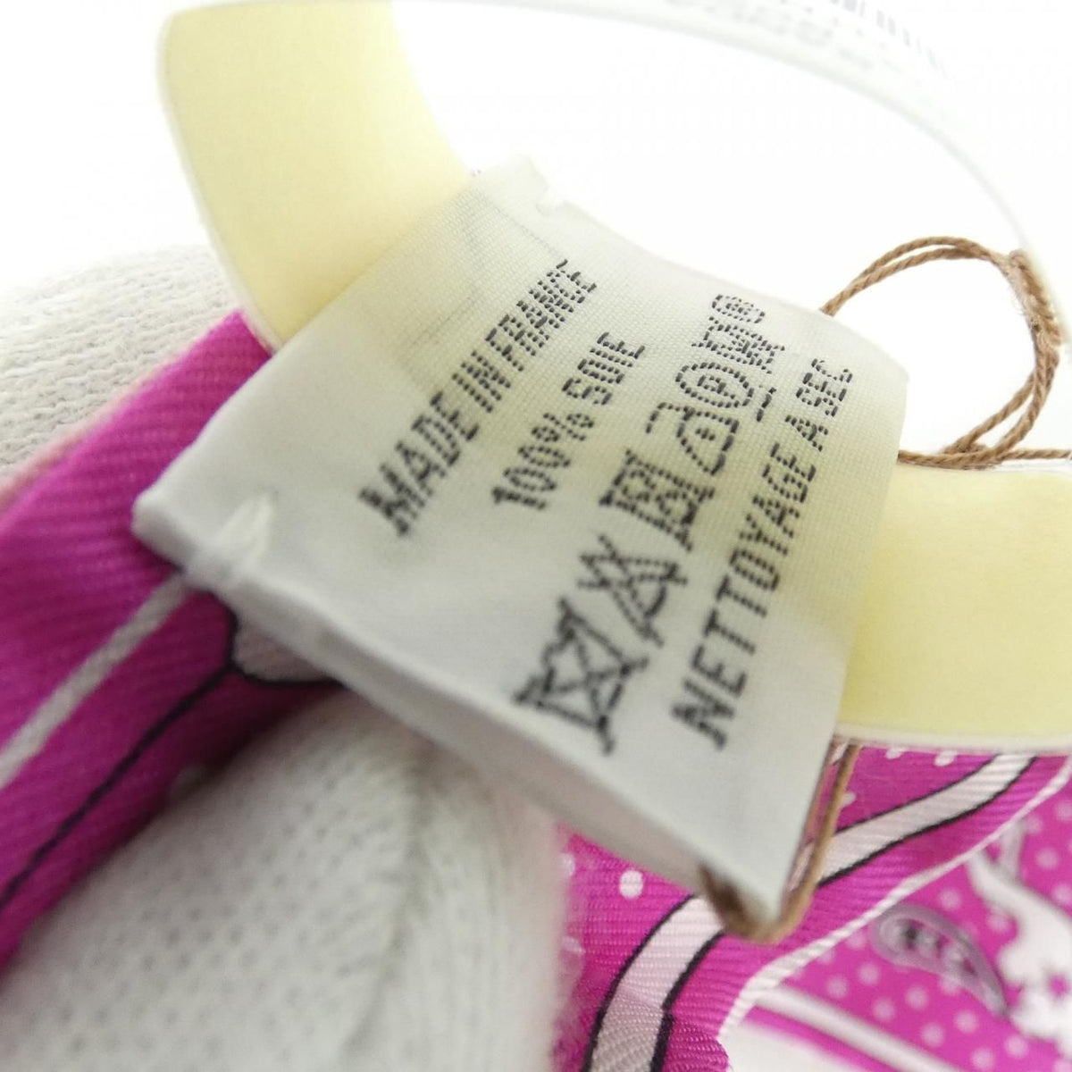 Hermes Sheval de Coeur Bandana Twilly Scarf — view 3
