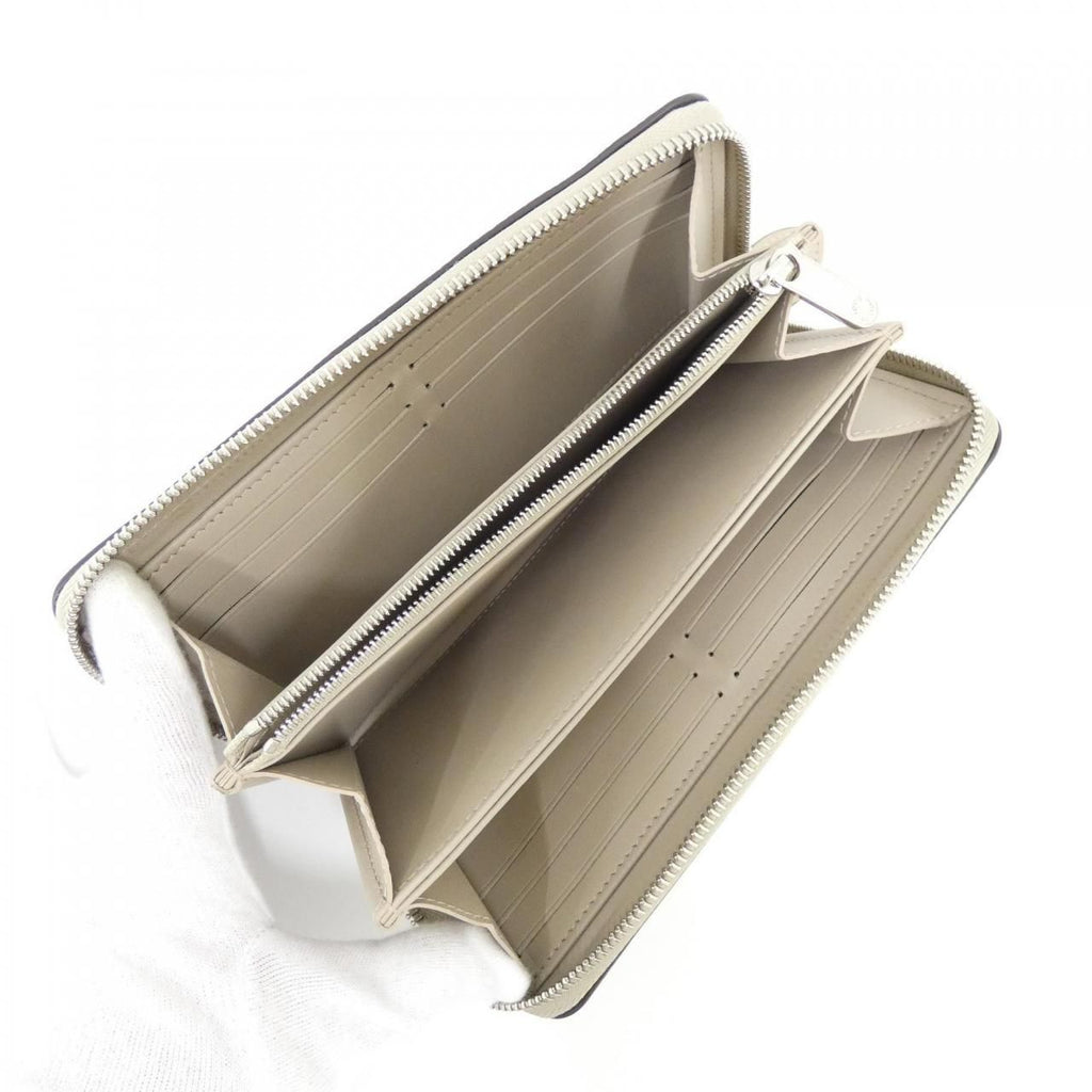 Louis Vuitton Mahina Zippy Wallet — view 3