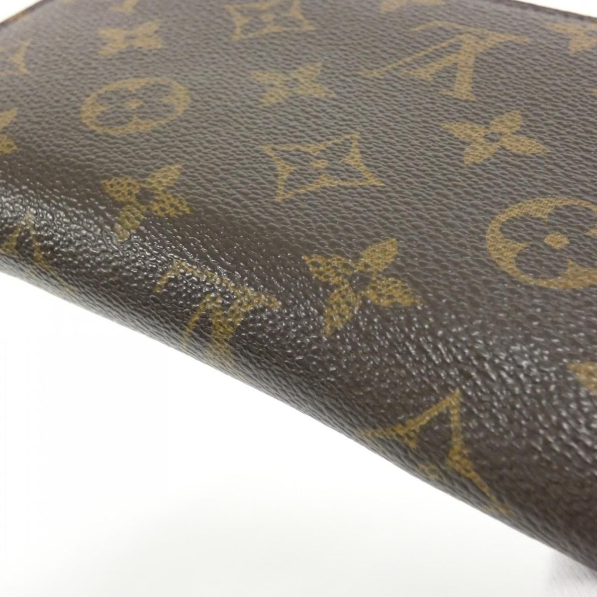 Louis Vuitton Monogram Zippy Wallet — view 5