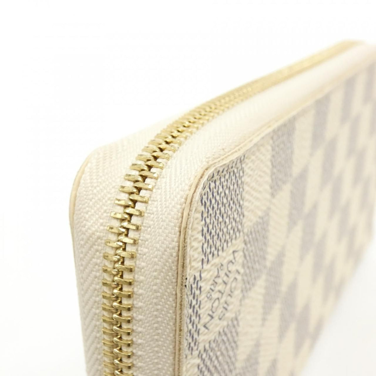 Louis Vuitton Damier Azur Zippy Wallet — view 4