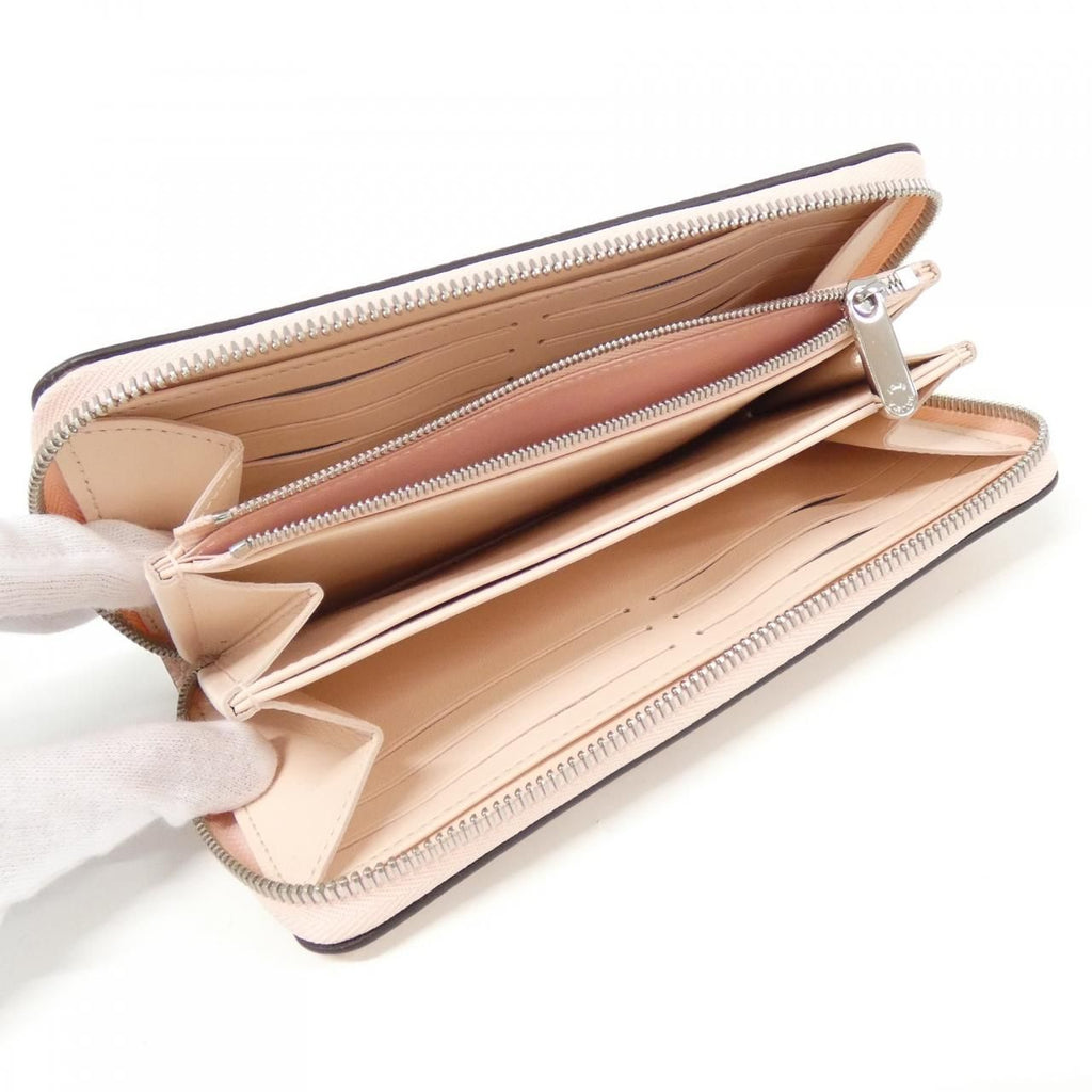 Louis Vuitton Mahina Zippy Wallet — view 4
