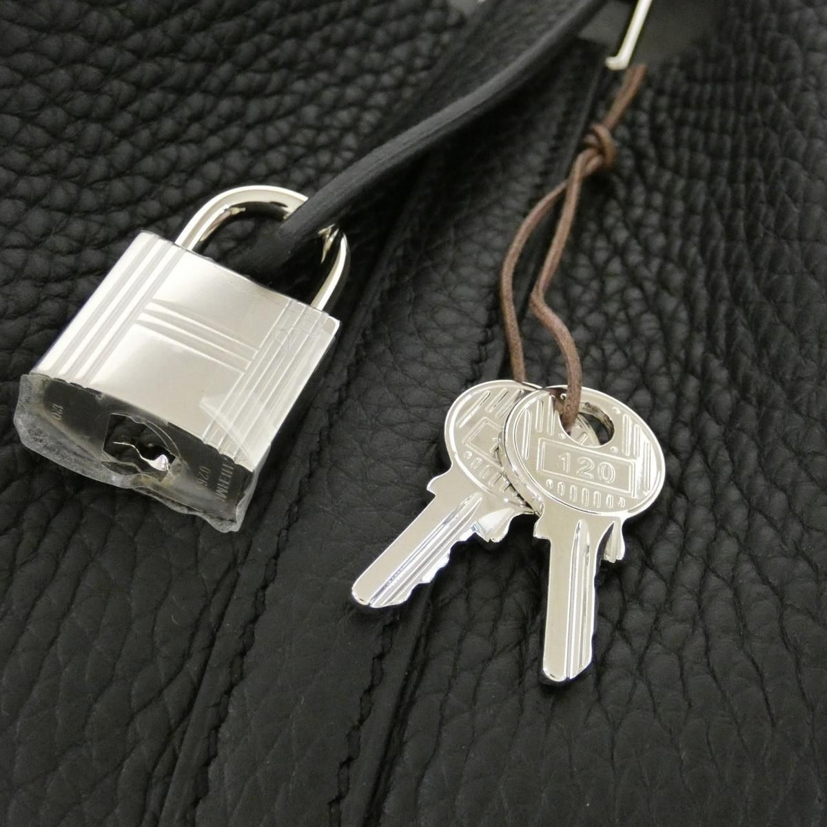 Hermes Picotin Lock MM Bag — view 3