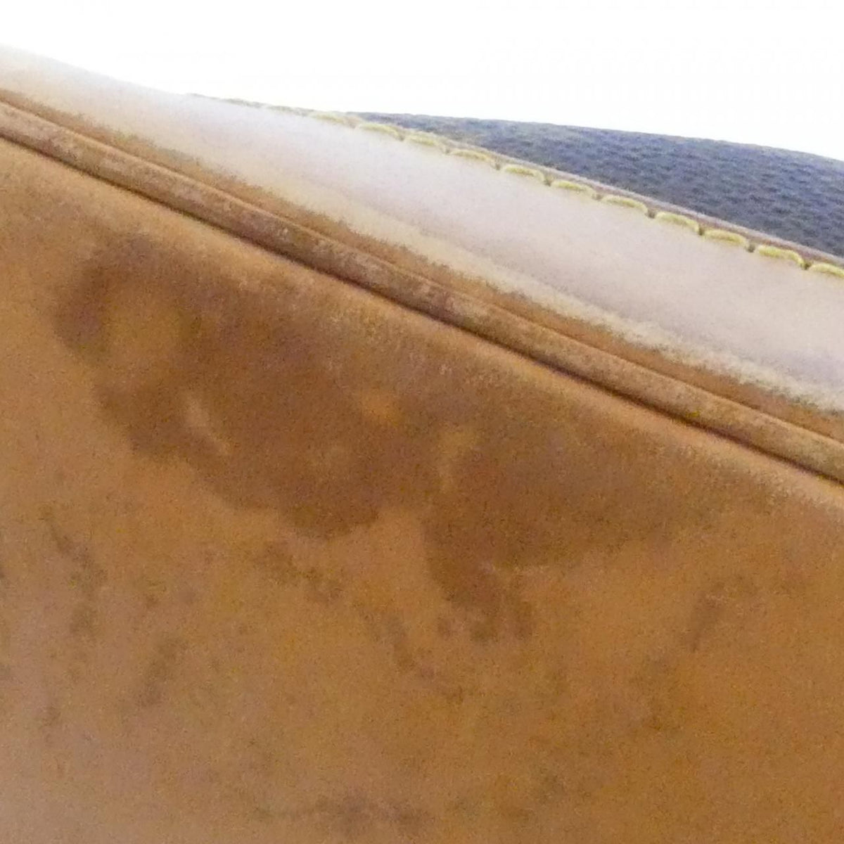 Louis Vuitton Monogram Alma PM Bag — view 3