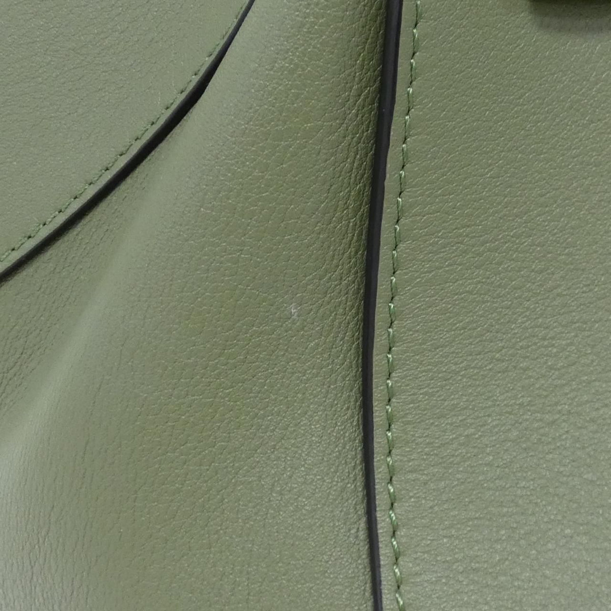 Loewe Hammock Small 387 30 Shoulder Bag — view 5