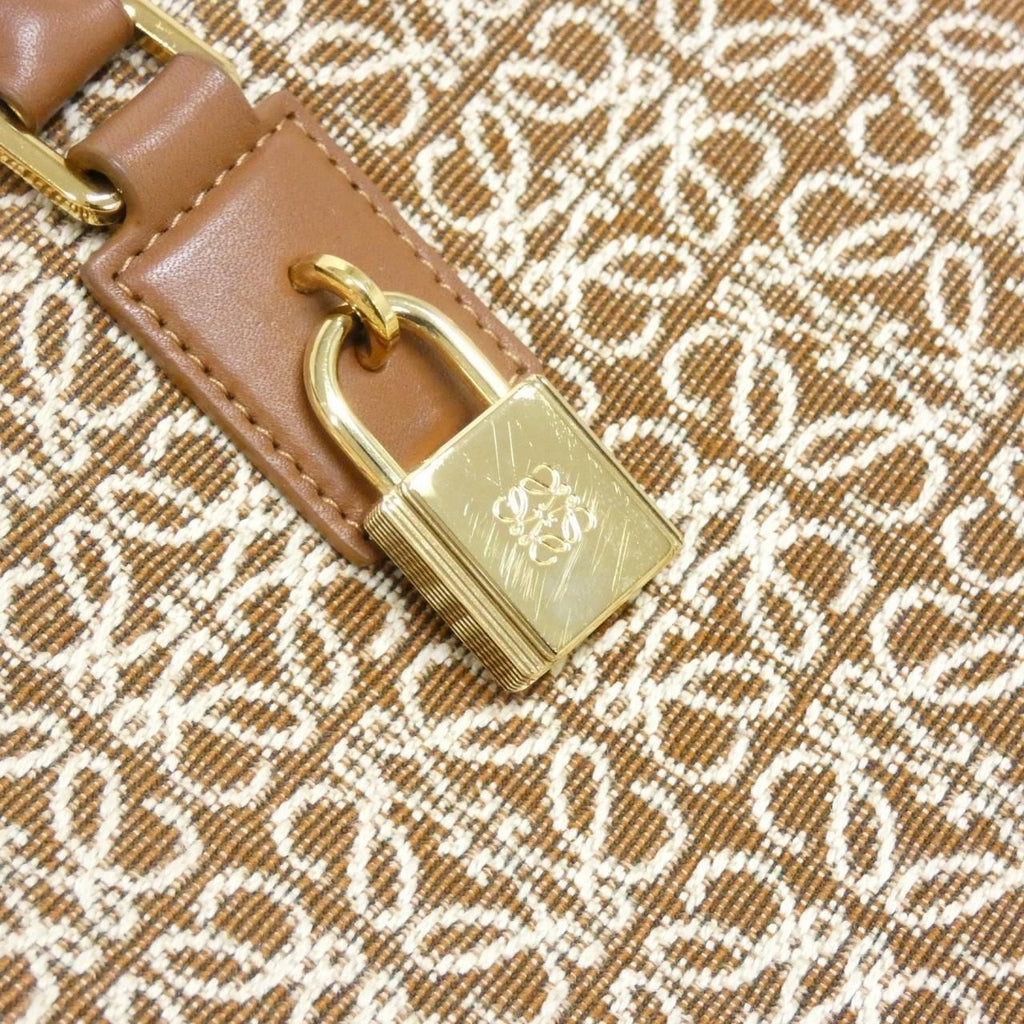 Loewe Amazona Bag Handbag Tan — view 7