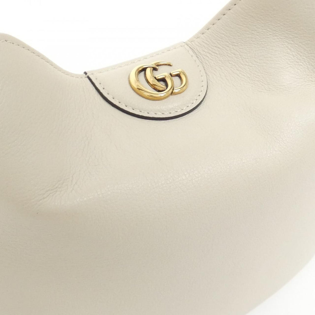 Gucci Diana Bag — view 4
