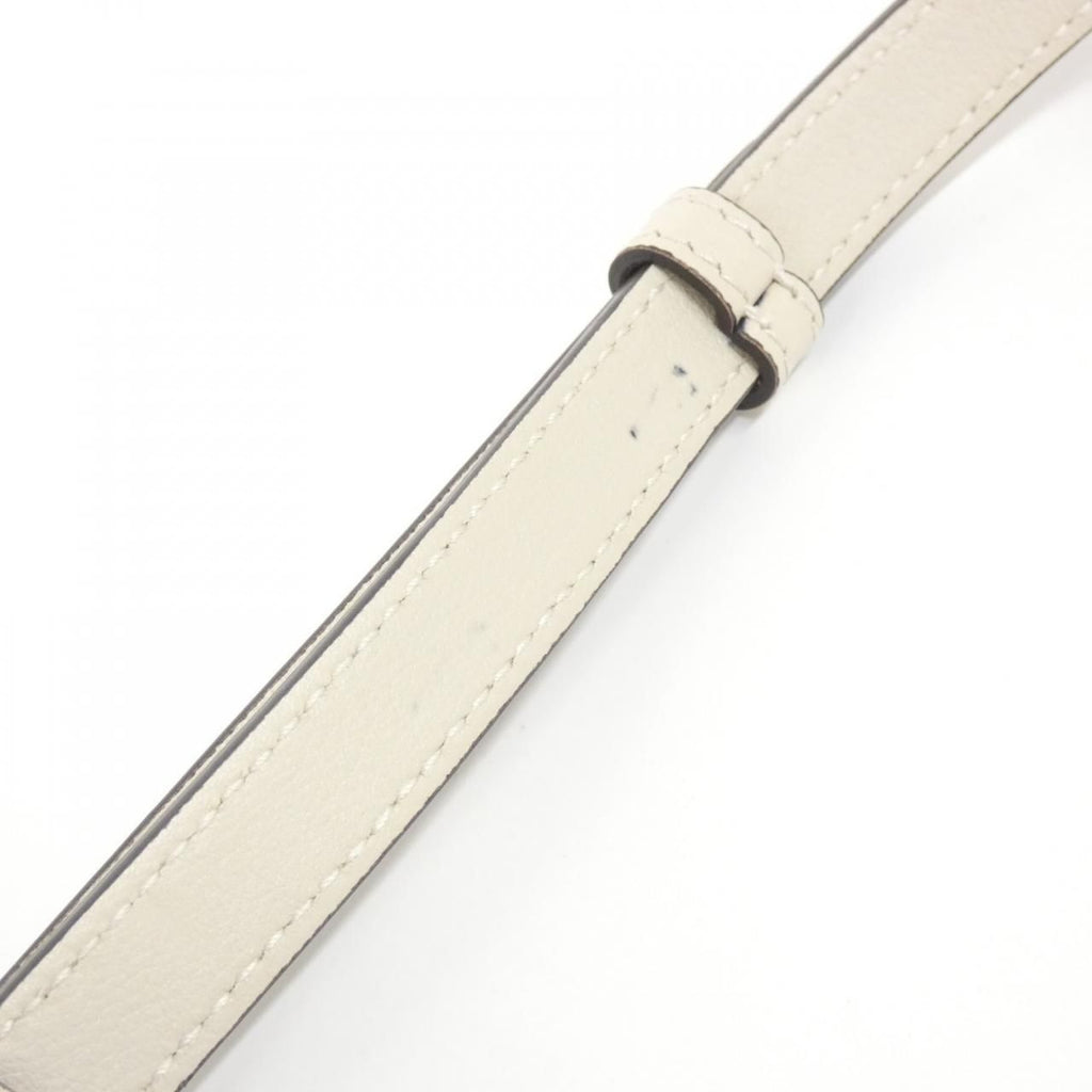 Gucci Diana Bag — view 8