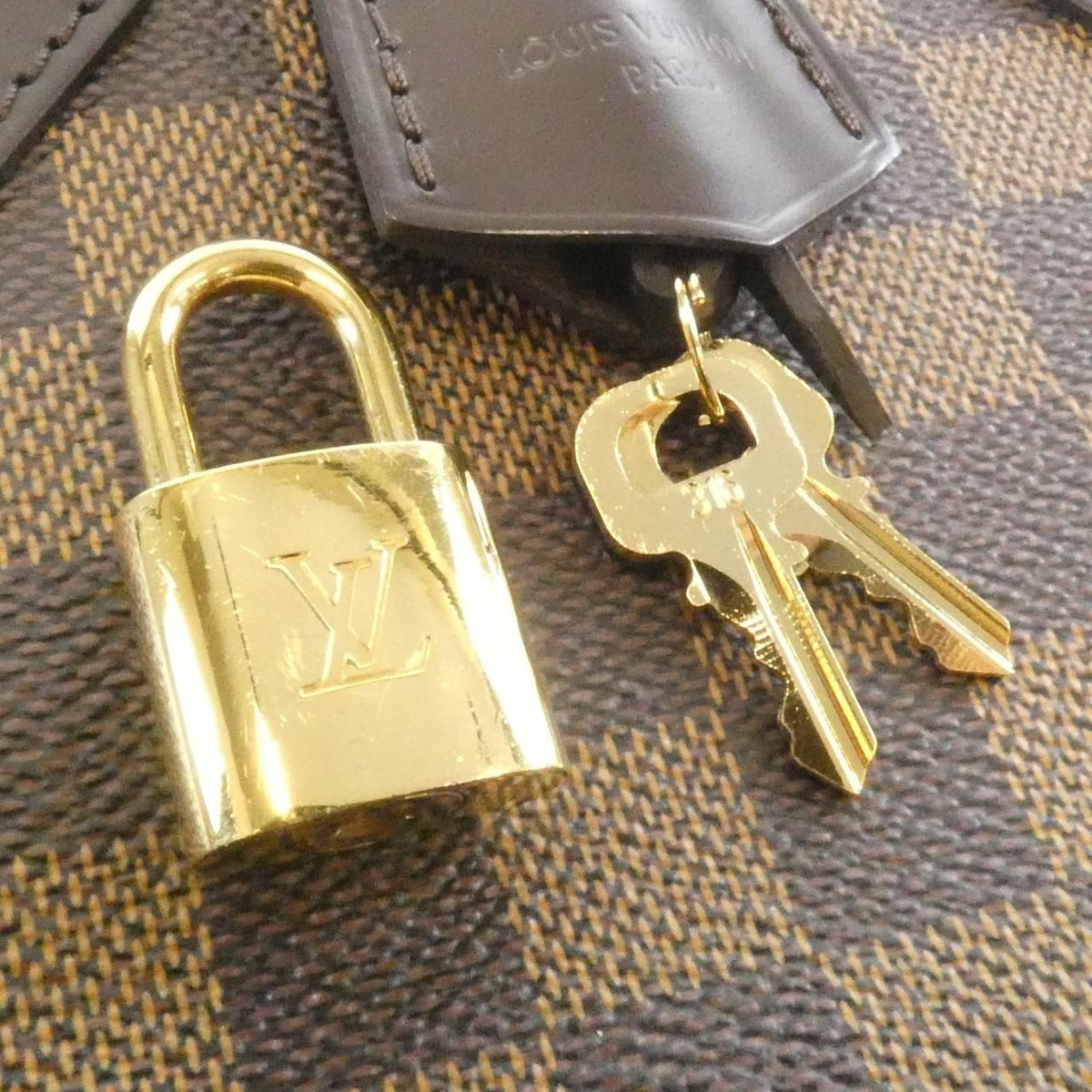 Louis Vuitton Damier Alma BB Bag — view 3
