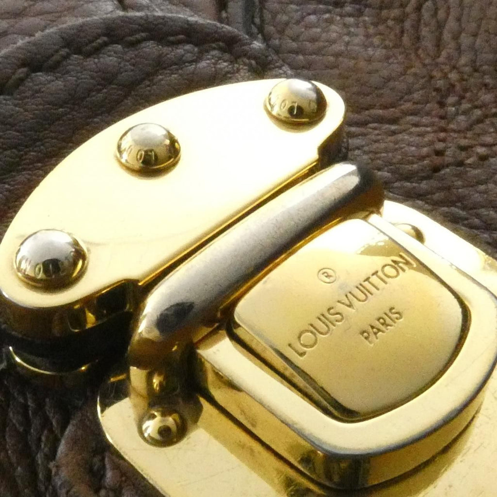 Louis Vuitton Mahina XS Shoulder Bag — view 4