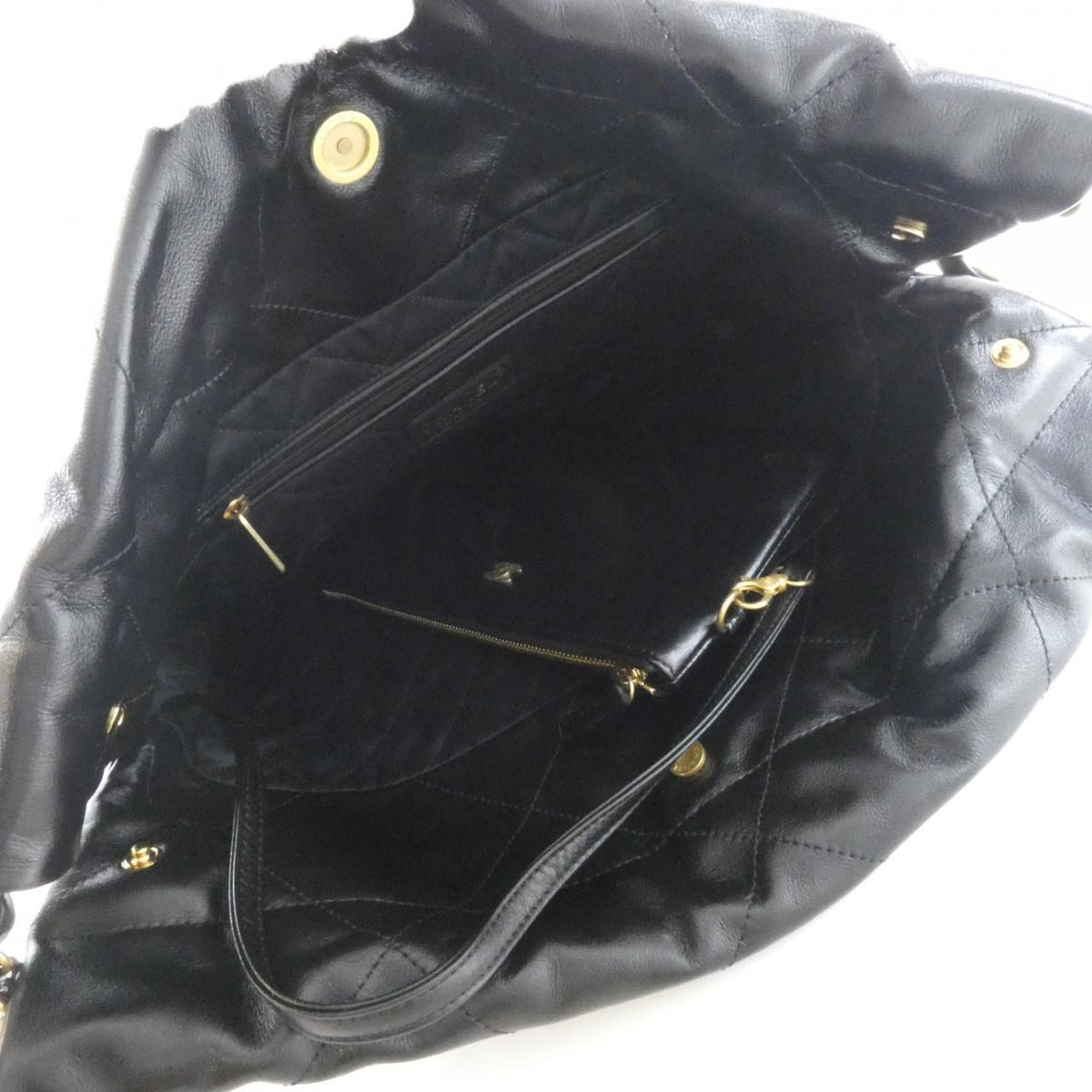 Chanel 22 Line Small Shoulder Bag — view 5