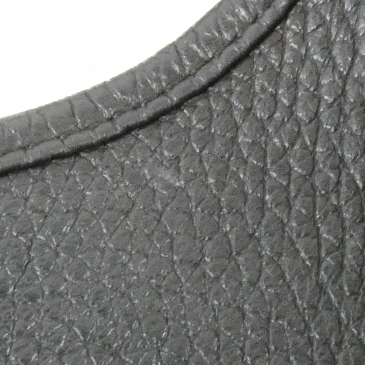 Hermes Evelyne 3 PM Shoulder Bag — view 5