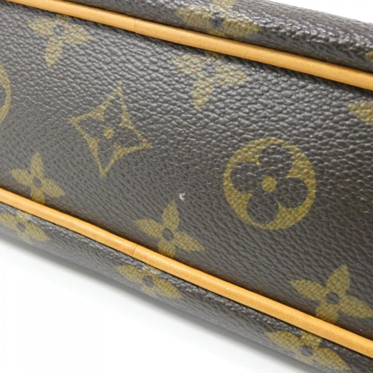 Louis Vuitton Monogram Thames PM Shoulder Bag — view 4