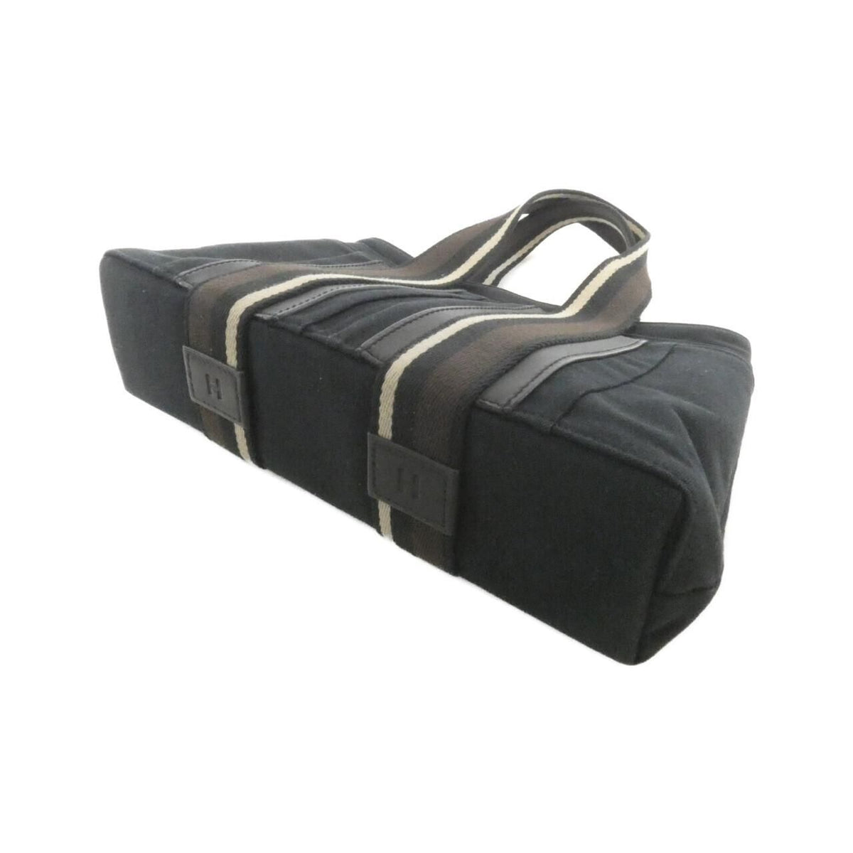 Hermes Troca Horizontal PM Bag — view 3