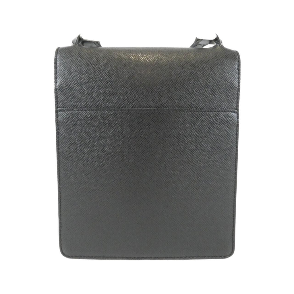 Louis Vuitton Taiga Pochette Kurgan Shoulder Bag — view 2