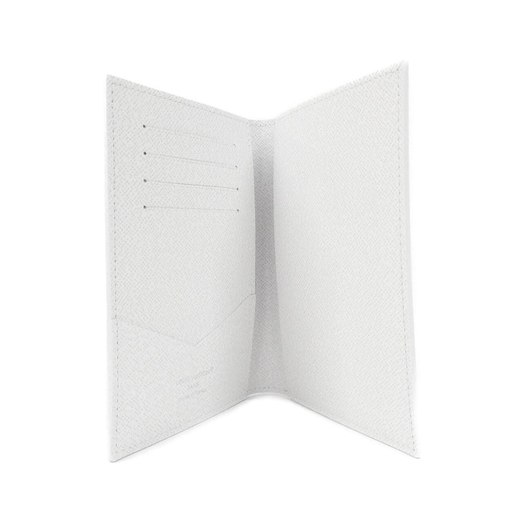 Louis Vuitton Monogram Couverture Passport Cover — view 3
