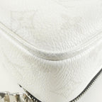 Louis Vuitton Taigarama Alpha Messenger Shoulder Bag — view 3