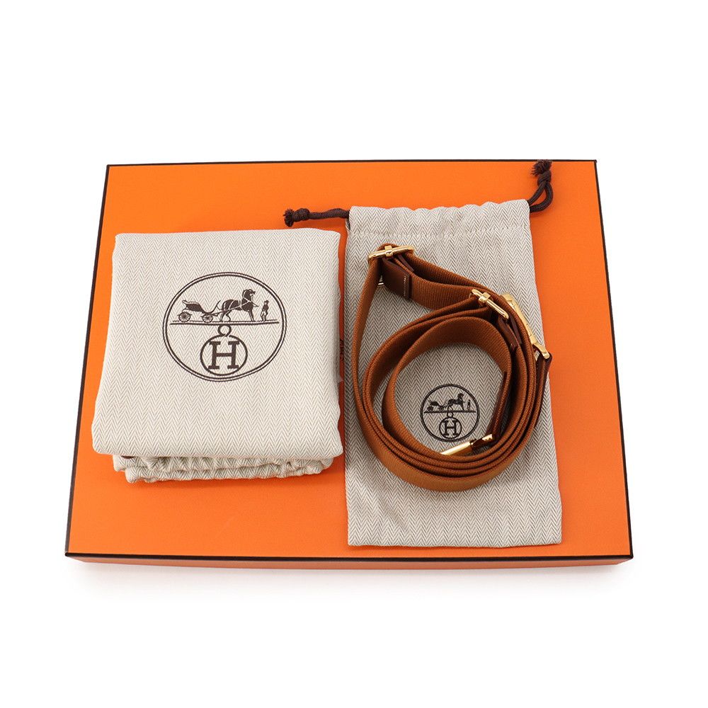 Hermes Shoulder Bag Evelyne 3 23 Gold Taurillon Clemence — view 6