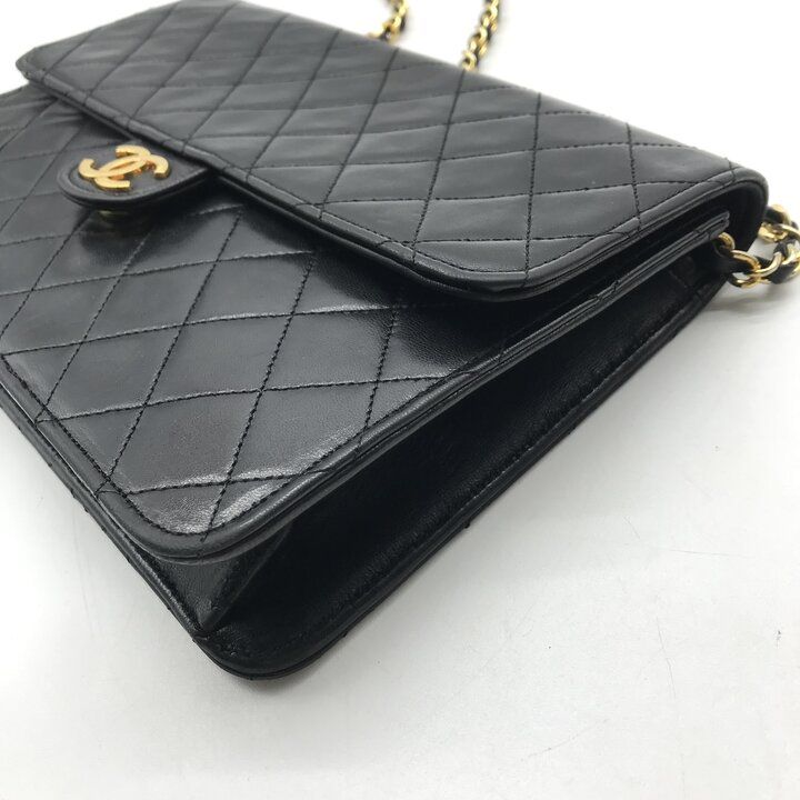 Chanel CC Logo Quilted Push Lock Lambskin Chain Shoulder Bag Black — view 6