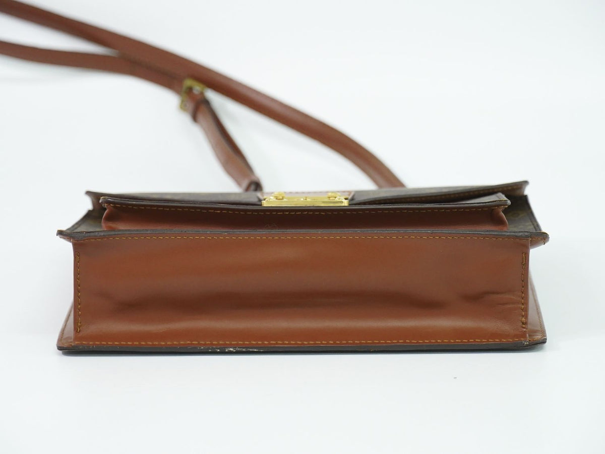 Louis Vuitton LV Monceau 26 Monogram 2-Way Shoulder Bag Brown — view 3