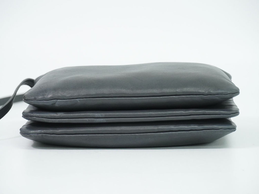 Celine Trio Small Shoulder Bag Pochette Leather Gray — view 3