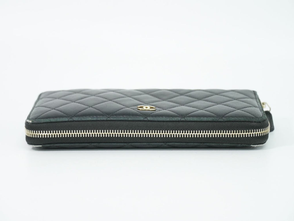 Chanel Quilted CC Logo Zip Around Wallet Lambskin Leather Black — view 5