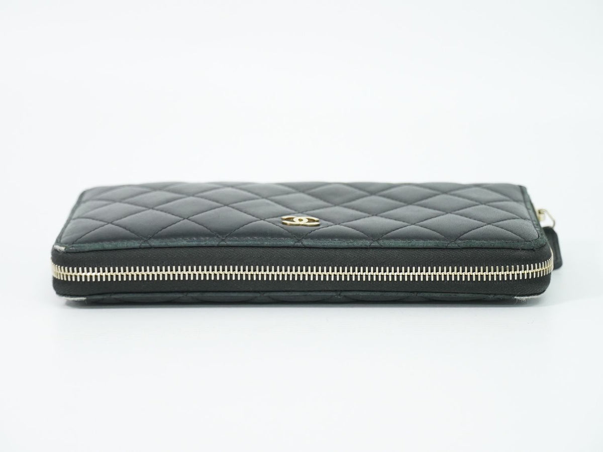 Chanel Quilted CC Logo Zip Around Wallet Lambskin Leather Black — view 5