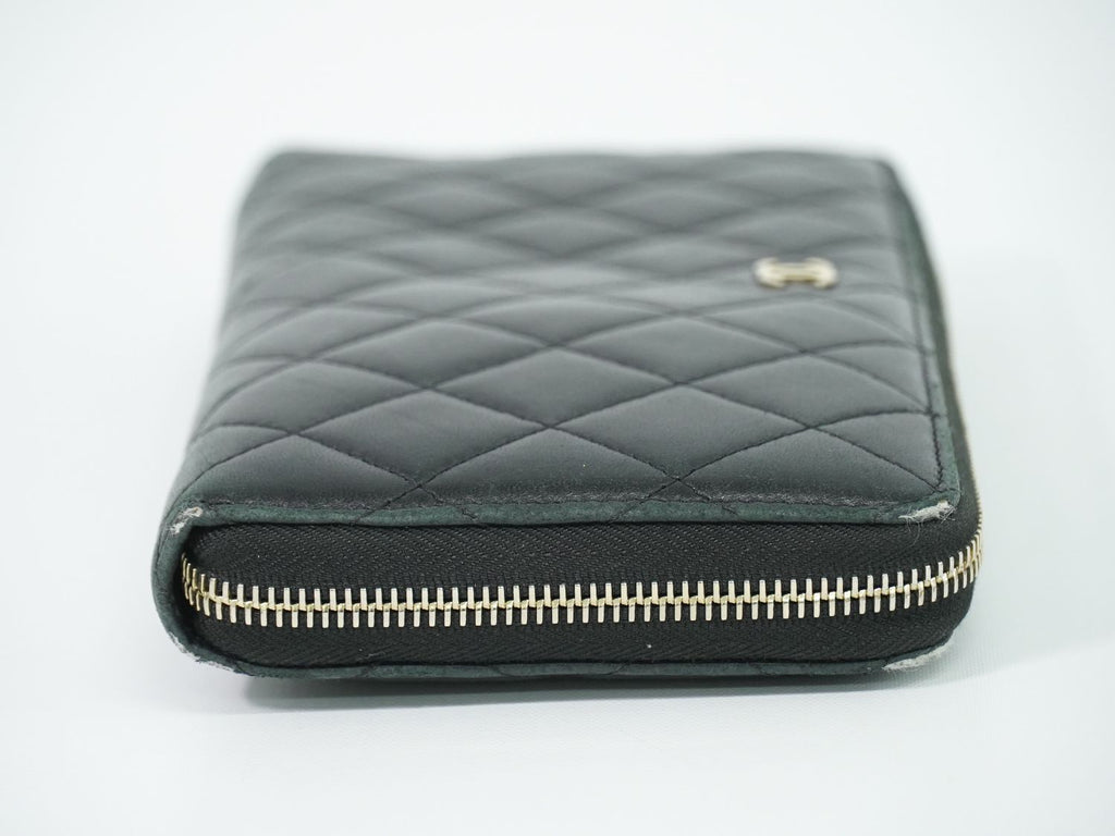 Chanel Quilted CC Logo Zip Around Wallet Lambskin Leather Black — view 4