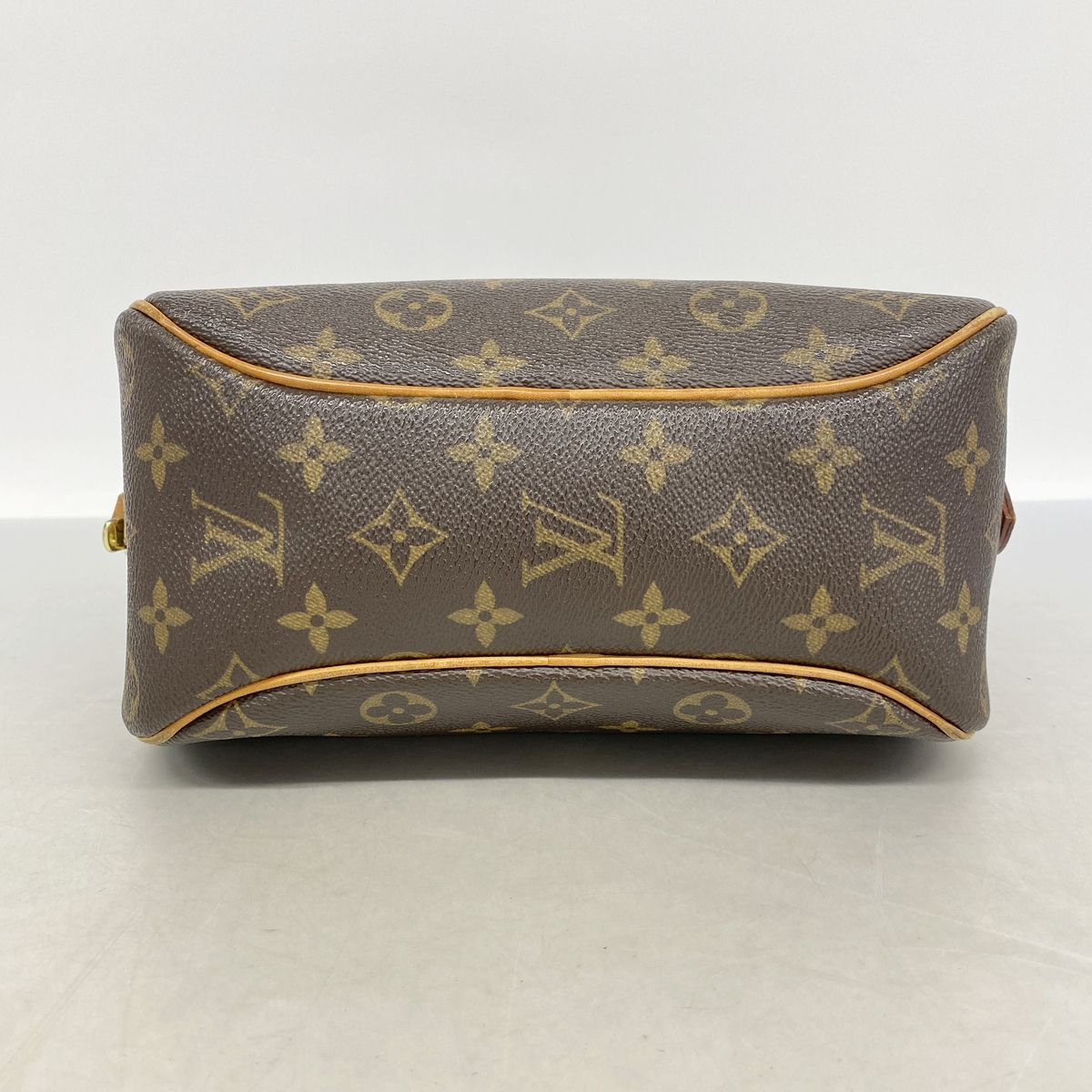 Louis Vuitton Shoulder Bag Monogram Blois Brown — view 3