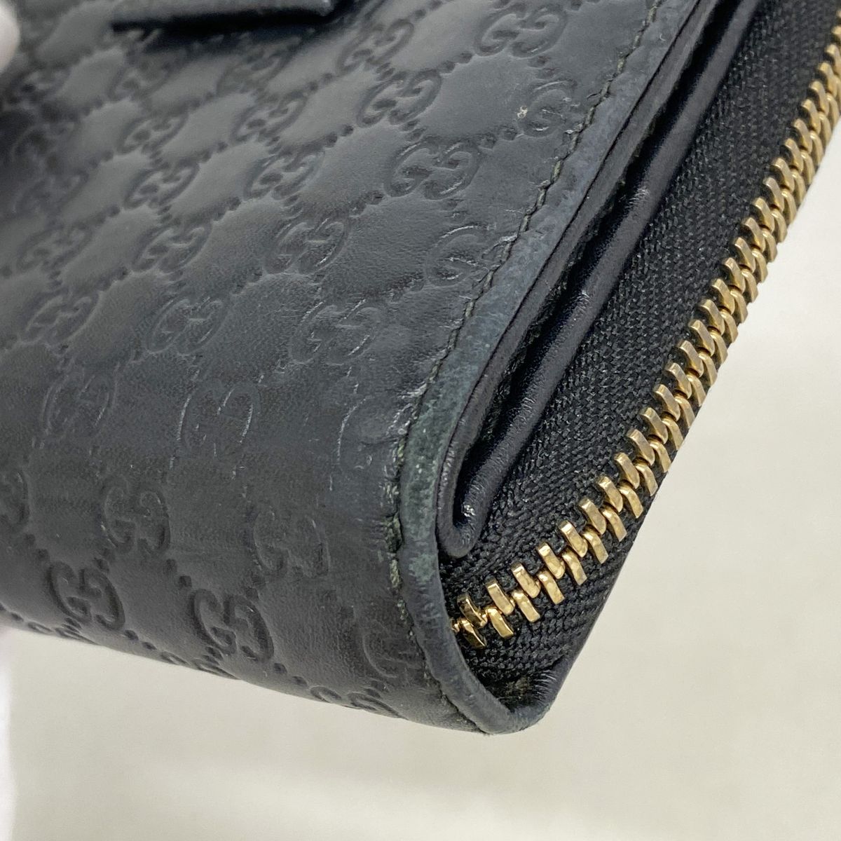 Gucci Wallet Micro Guccissima Leather Black Champagne Gold — view 6
