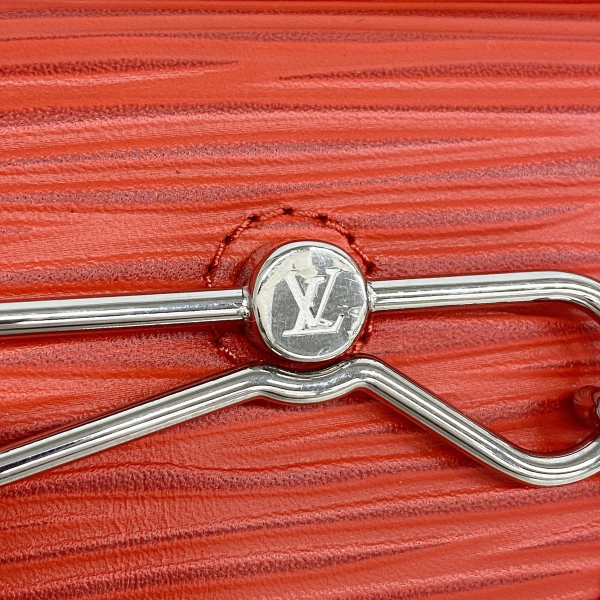 Louis Vuitton Shoulder Bag Epi XL Fall Microsteamer Red — view 7