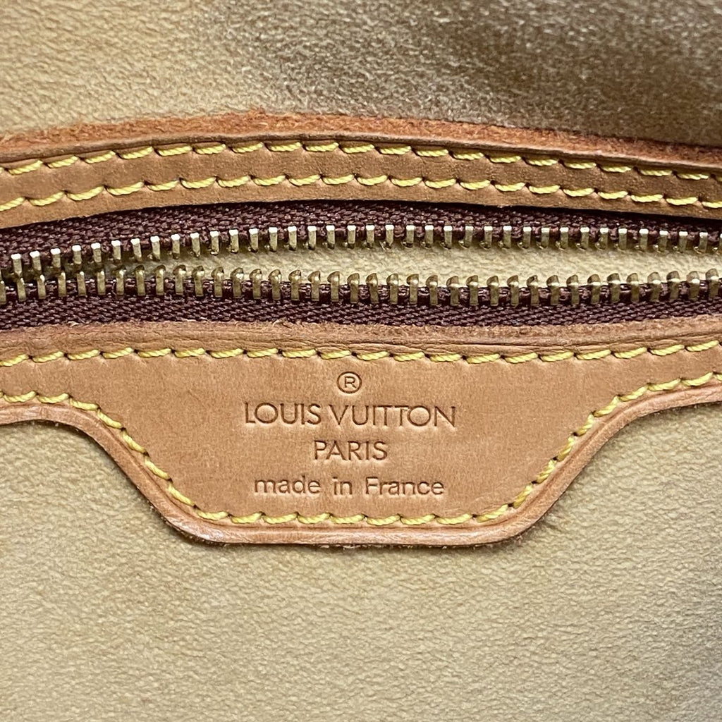 Louis Vuitton Shoulder Bag Monogram Looping GM Brown — view 5
