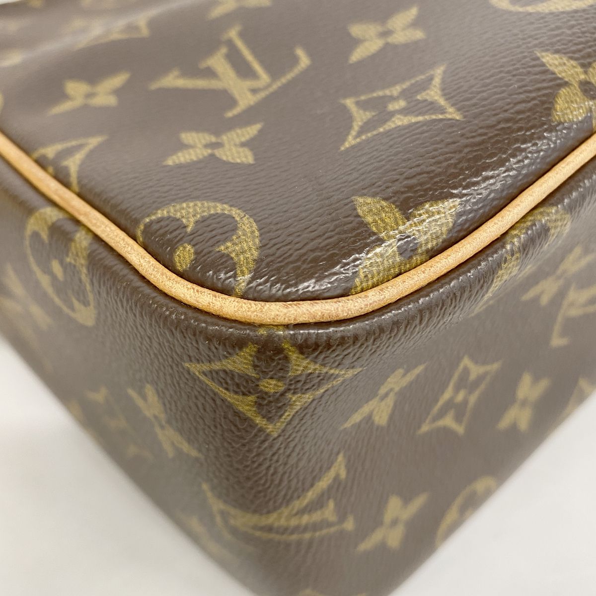 Louis Vuitton Shoulder Bag Monogram Viva-Cite GM Brown — view 6