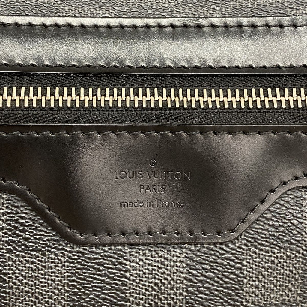 Louis Vuitton Shoulder Bag Damier Graphite Daniel MM Black Gray — view 5