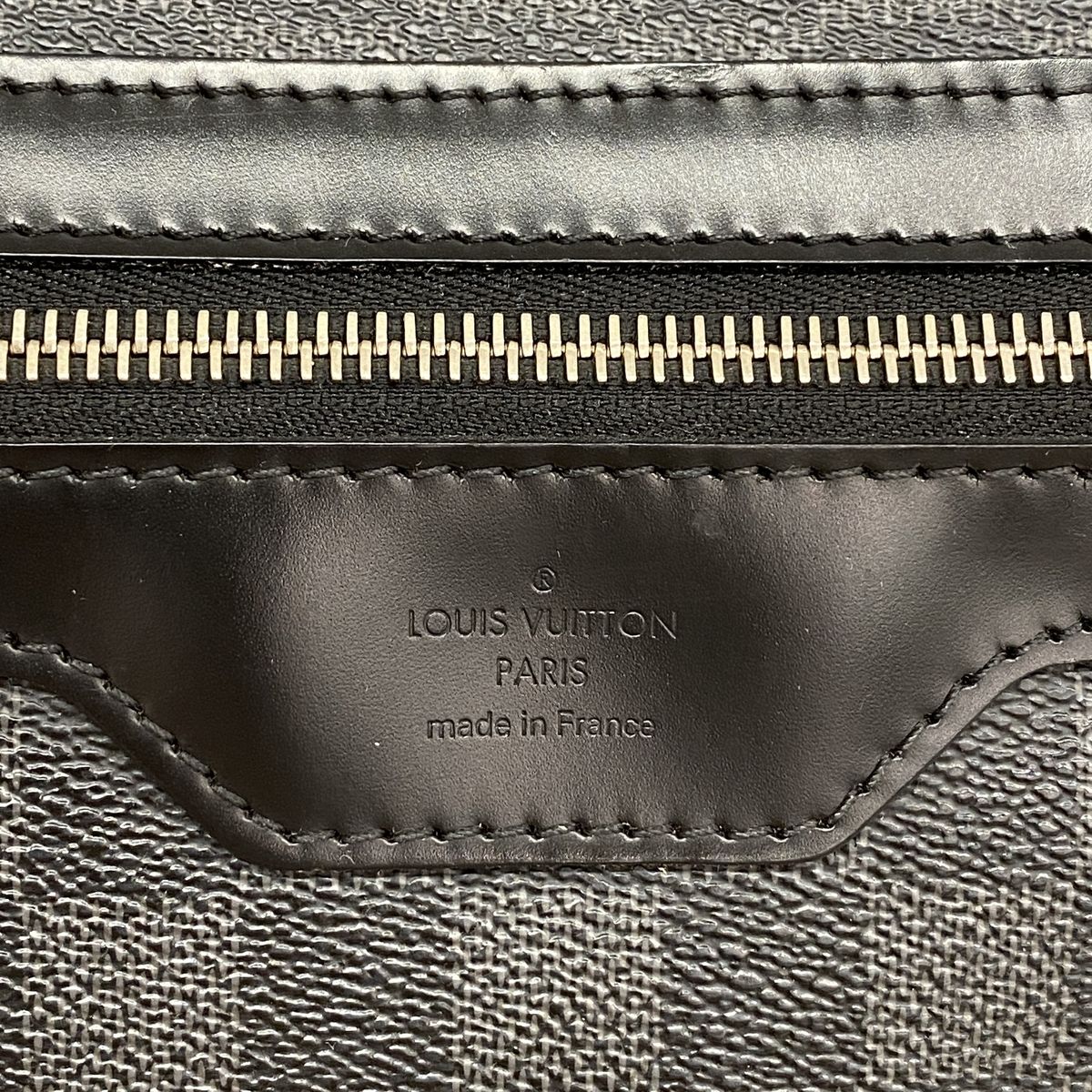 Louis Vuitton Shoulder Bag Damier Graphite Daniel MM Black Gray — view 5