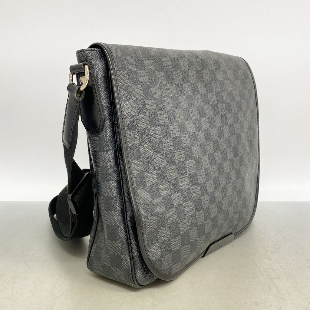 Louis Vuitton Shoulder Bag Damier Graphite Daniel MM Black Gray — view 2