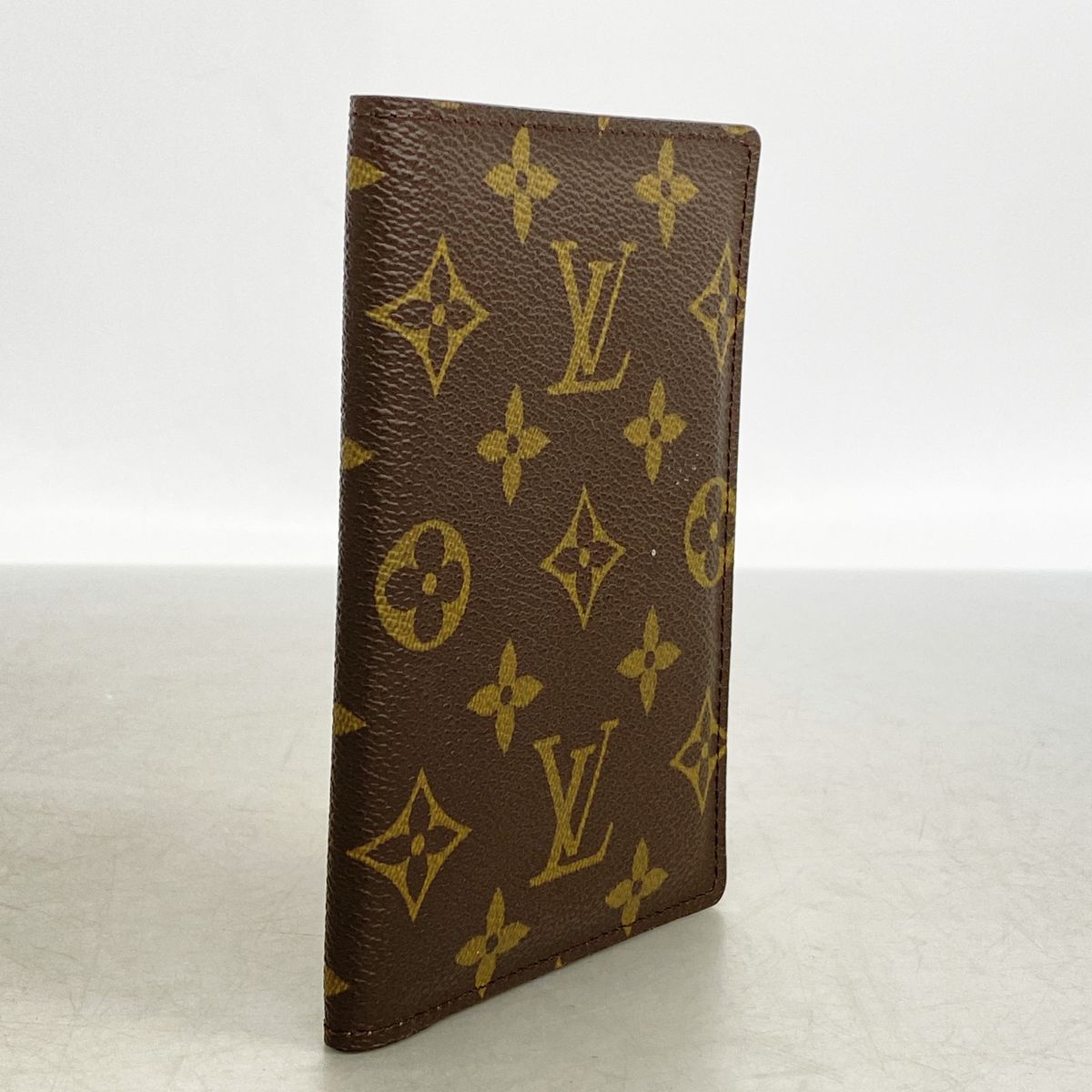 Louis Vuitton Passport Case Monogram Couverture Brown — view 2