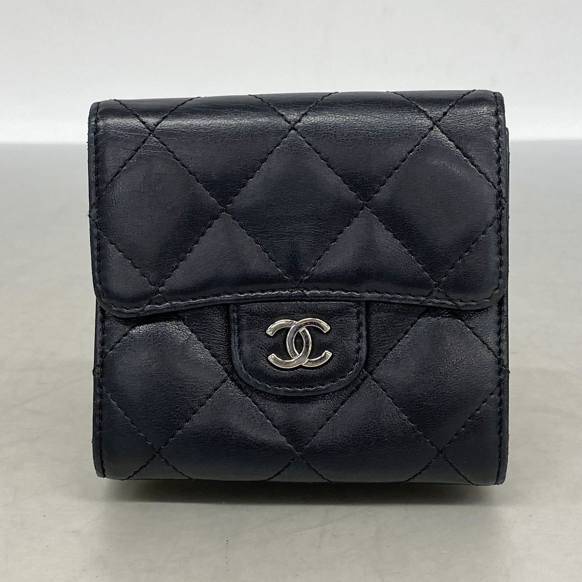 Chanel Trifold Wallet Quilted Lambskin Black Silver — view 7
