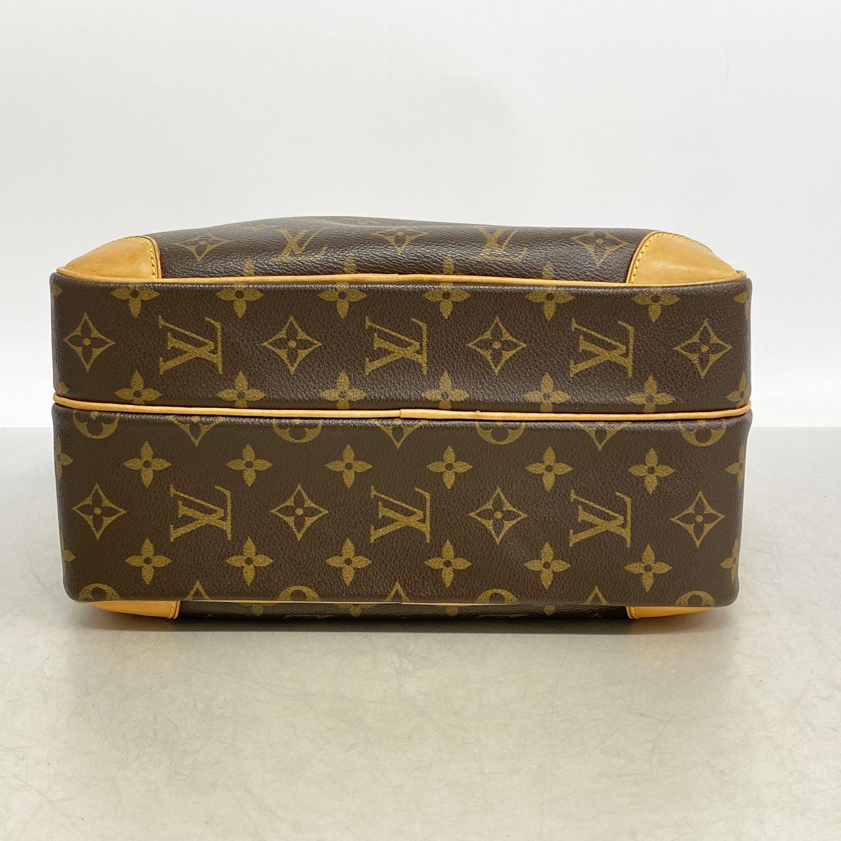 Louis Vuitton Shoulder Bag Monogram Nile Brown — view 3