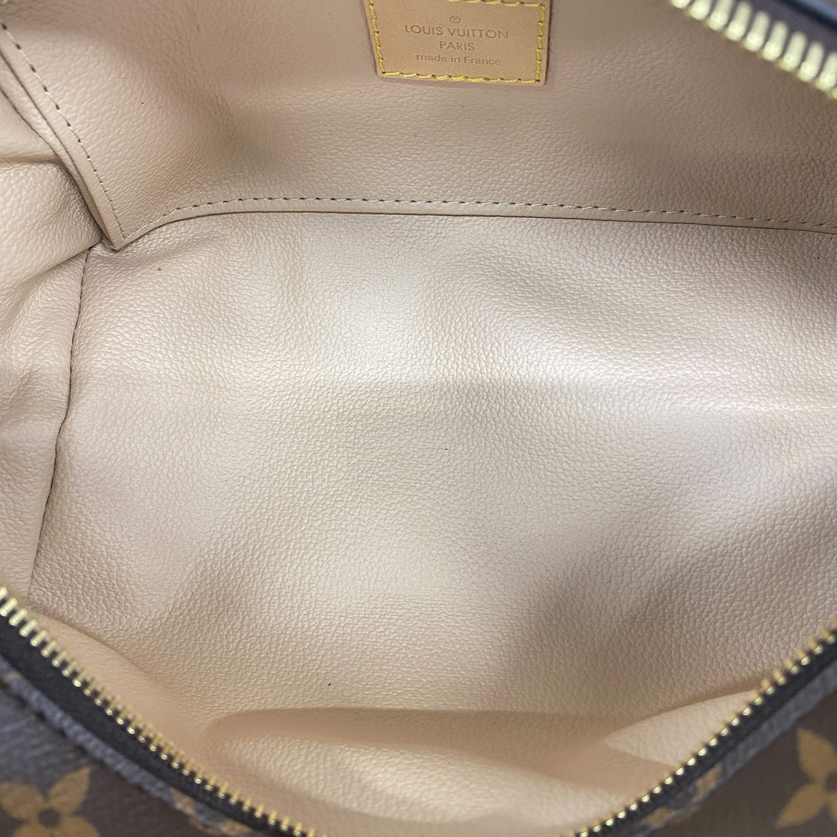 Louis Vuitton Clutch Monogram Rocker Dopp Kit Brown — view 4
