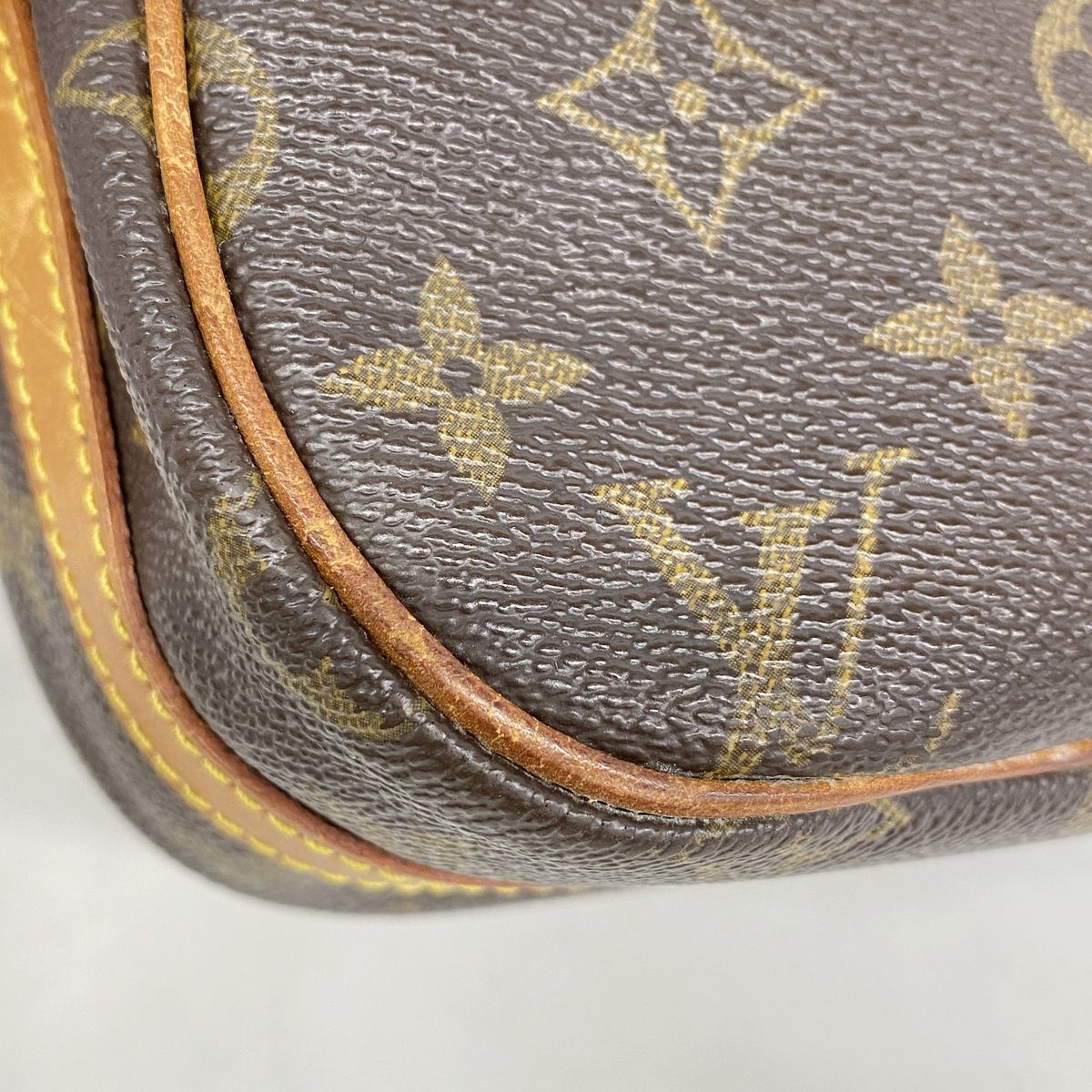 Louis Vuitton Shoulder Bag Monogram Senlis Brown — view 7